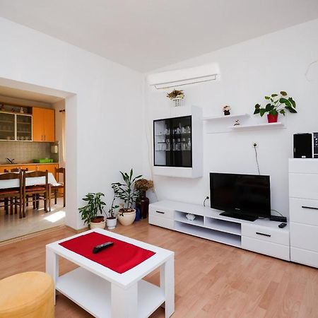 Apartment Ruza Лопар Экстерьер фото