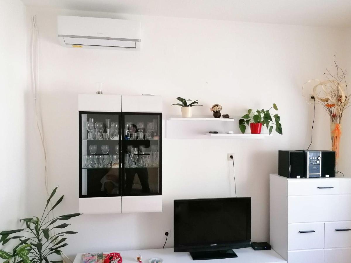Apartment Ruza Лопар Экстерьер фото
