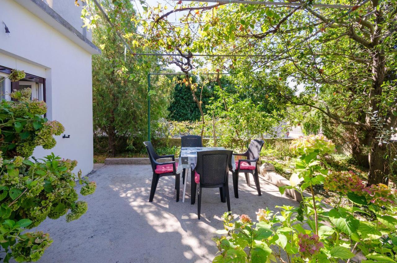 Apartment Ruza Лопар Экстерьер фото