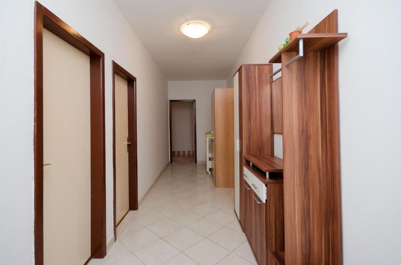 Apartment Ruza Лопар Экстерьер фото