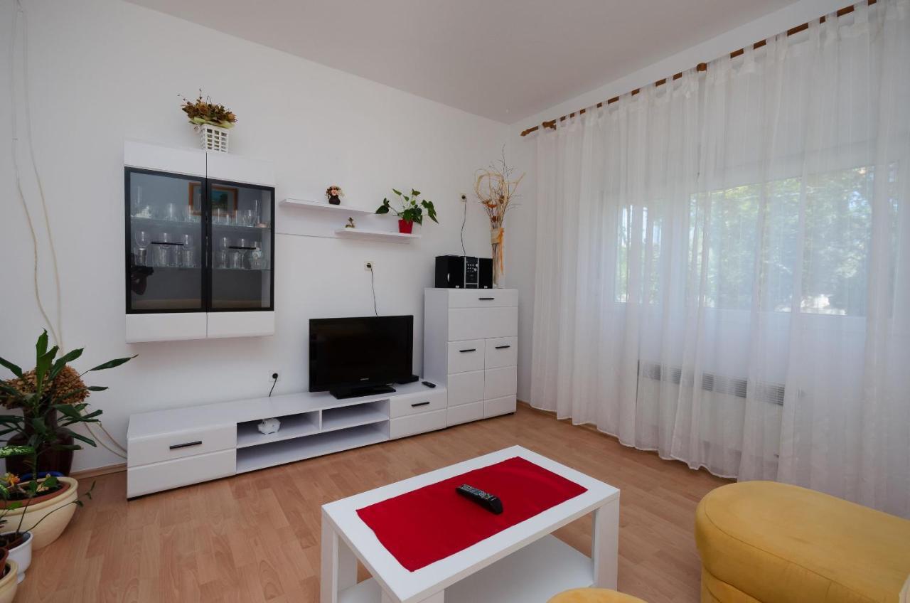 Apartment Ruza Лопар Экстерьер фото