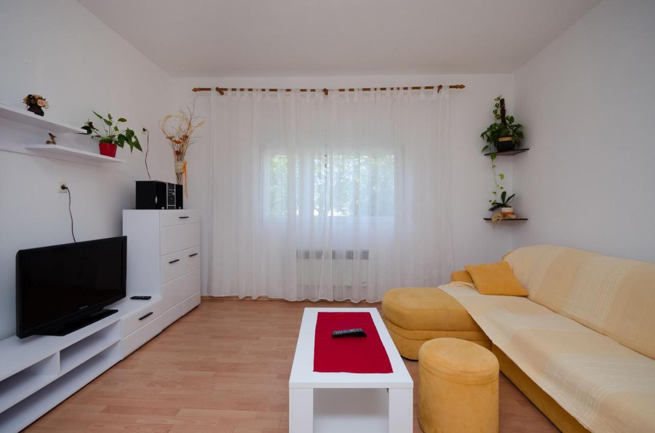 Apartment Ruza Лопар Экстерьер фото