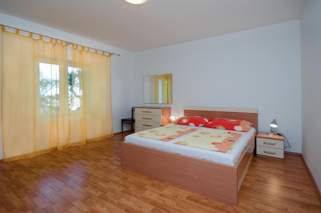 Apartment Ruza Лопар Экстерьер фото